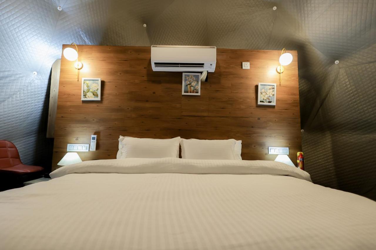 Hotel North Wind 57 à Bīr Extérieur photo